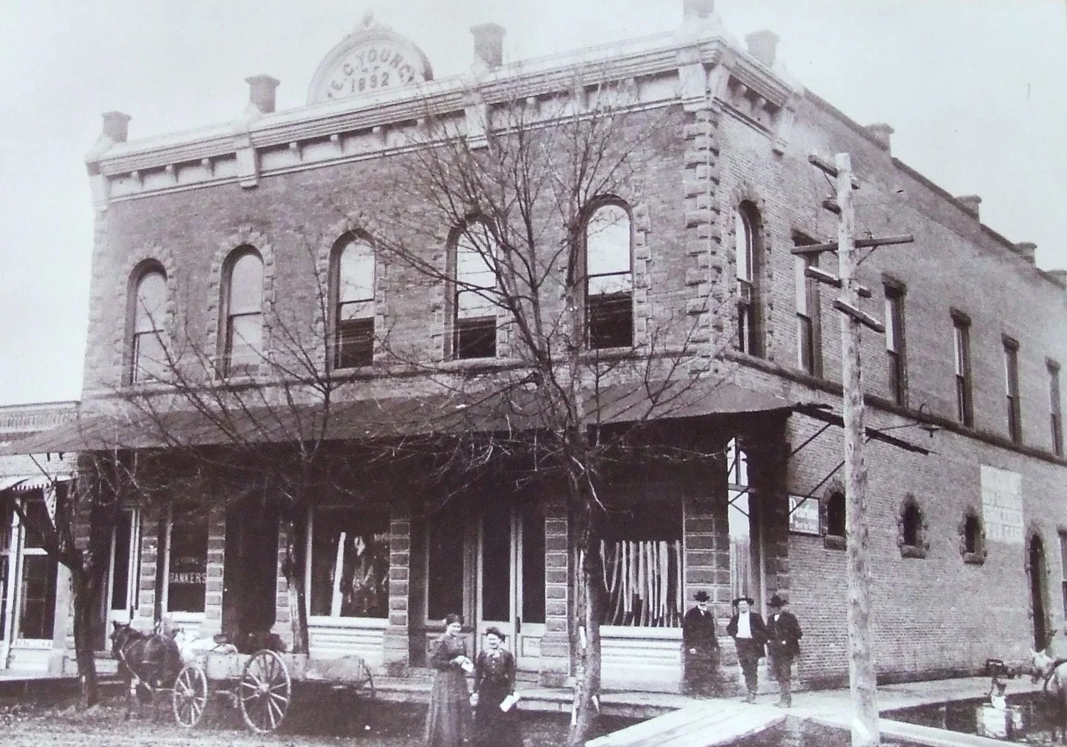 Ghost Tours in Historic Oakland