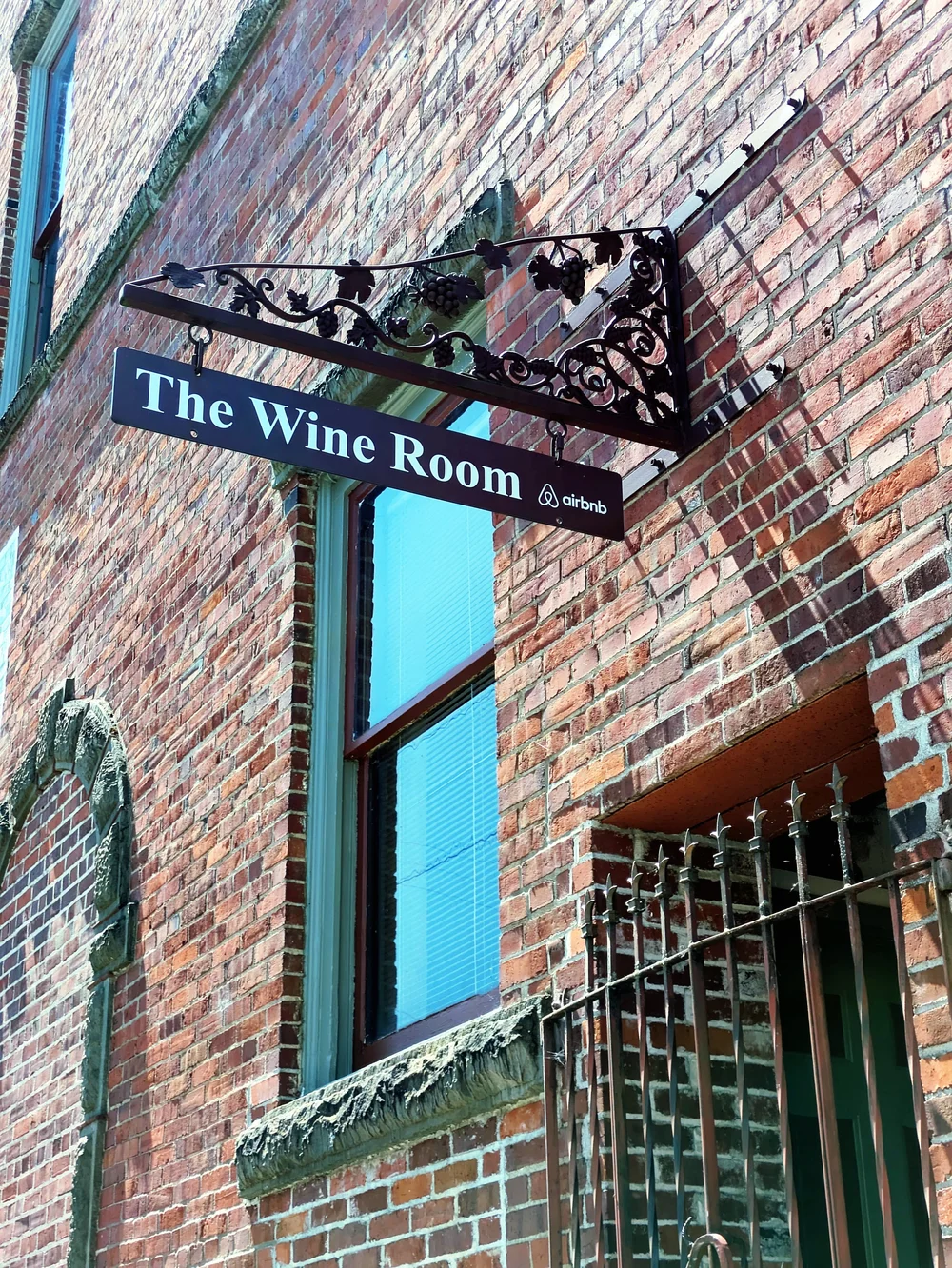 The Wine Room Airbnb